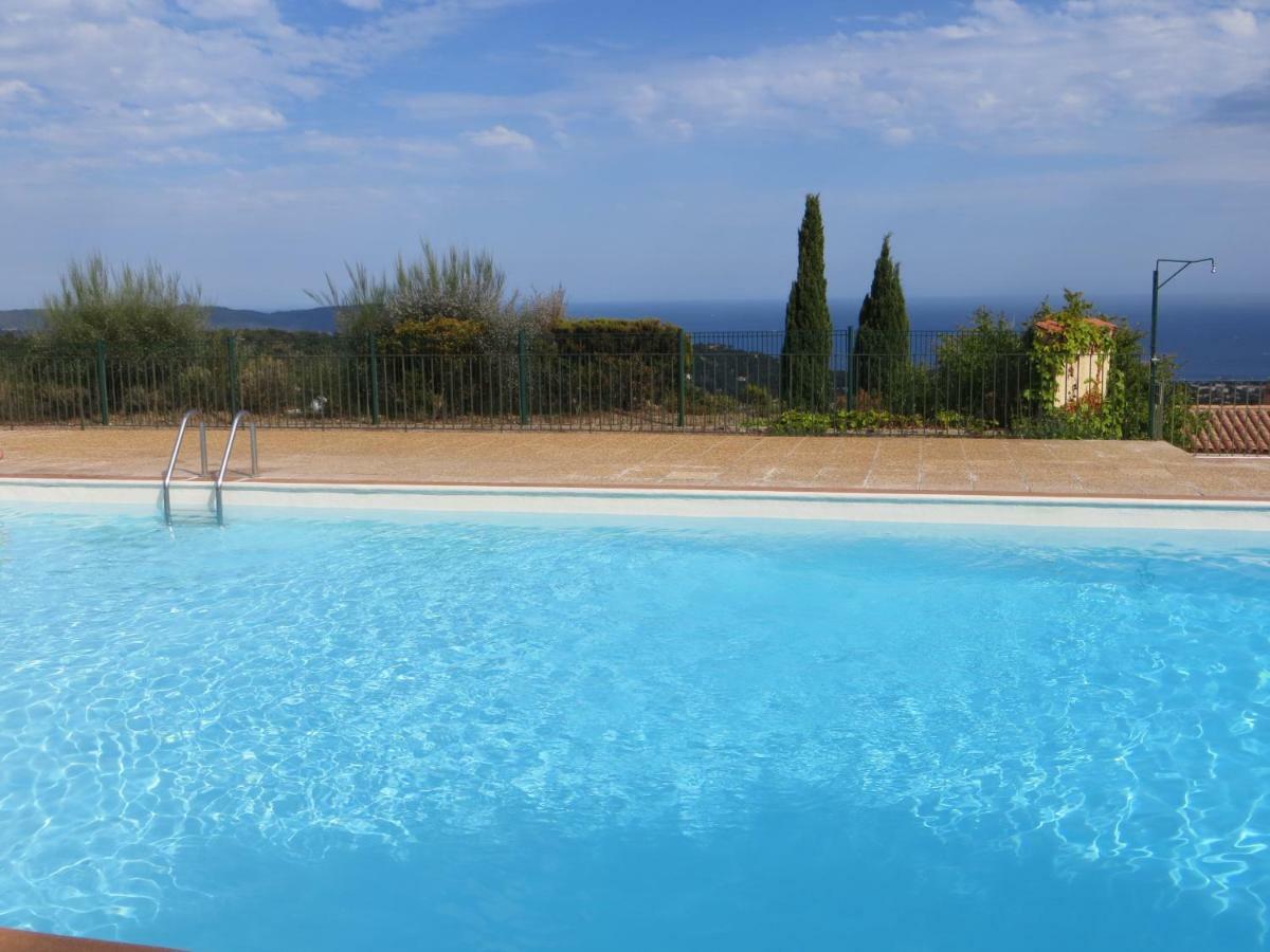 La Villa Cavalaire Exterior photo